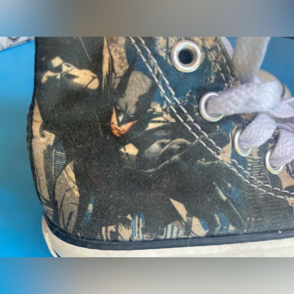Converse All Star "Dark Knight"
Batman Chuck Taylor - Picture 4 of 6